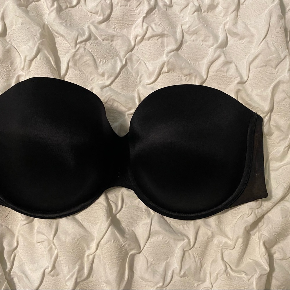 Victoria's Secret Black Strapless Bra with Molded Cups
